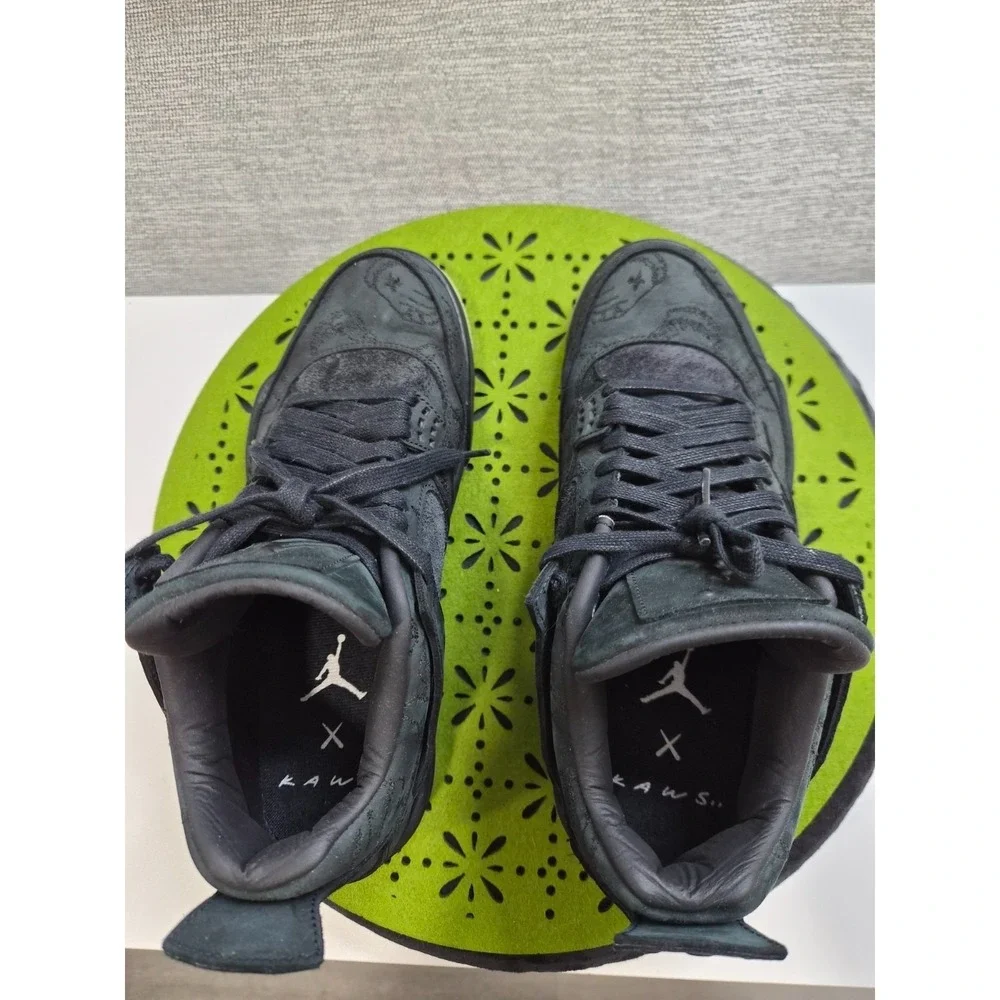 Air Jordan 4 Retro 930155-001 Mens US 9.5 Athletic Shoes Kaws Black Sneakers